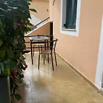 Apartment Lora & With Balcony In Corfu *