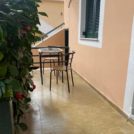 Apartmán Lora & With Balcony In Corfu *