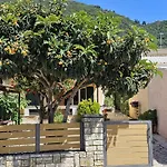 דירה Lora & With Balcony In Corfu איפסוס