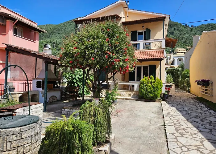 Appartamento Lora & With Balcony In Corfu *