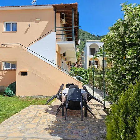 Lora & With Balcony In Corfu Ύψος